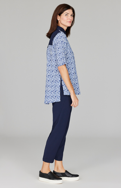 Ekaterina is 5'10" and wearing a size XS.