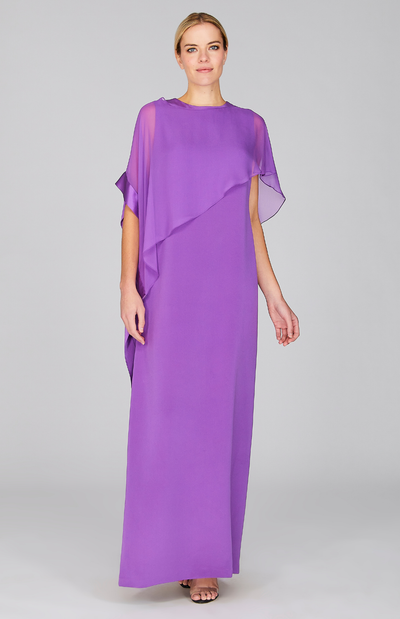 Gabby is 5'10" and wearing a size XS in Orchid.