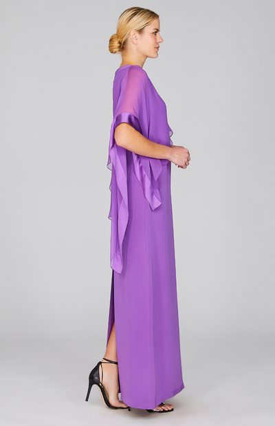 Gabby is 5'10" and wearing a size XS in Orchid.