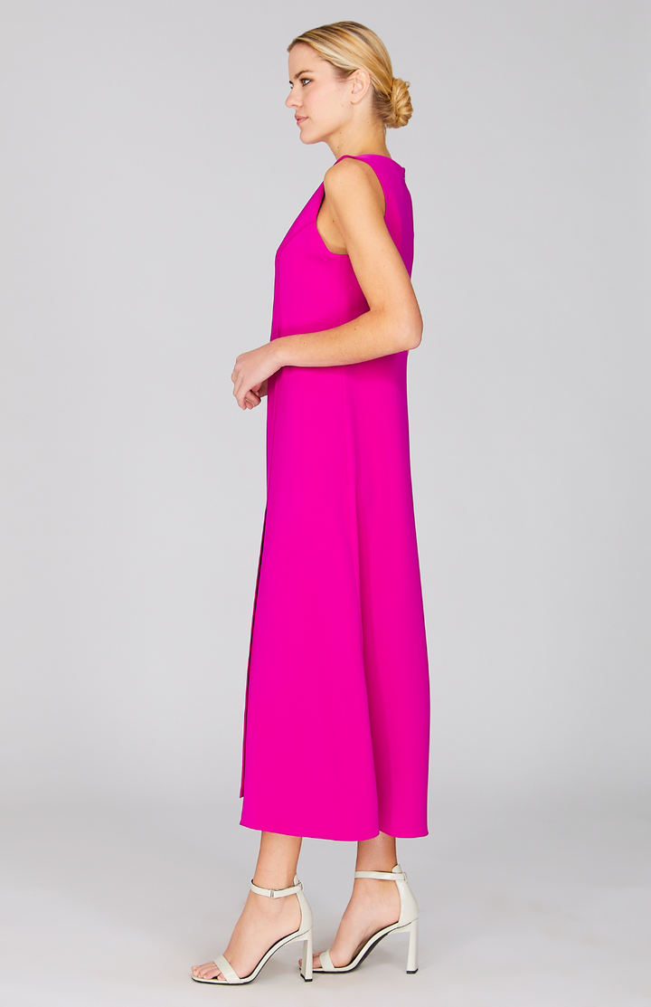 Gabby is 5'10" and wearing a size XS in Fuchsia.