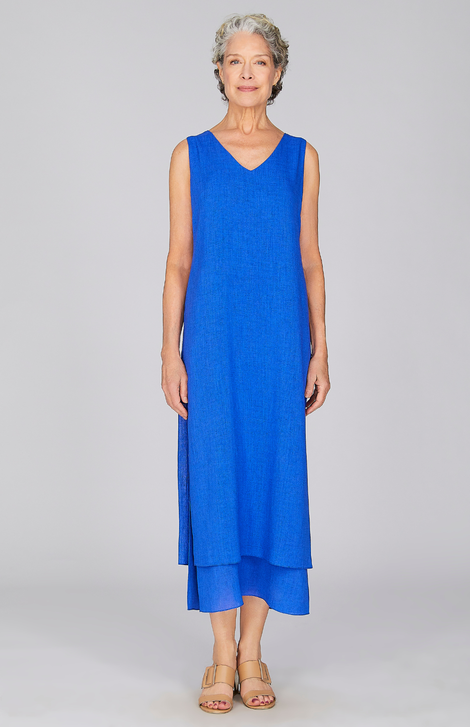 Nancy is 5'10" and wearing a size XS in Electric Blue.