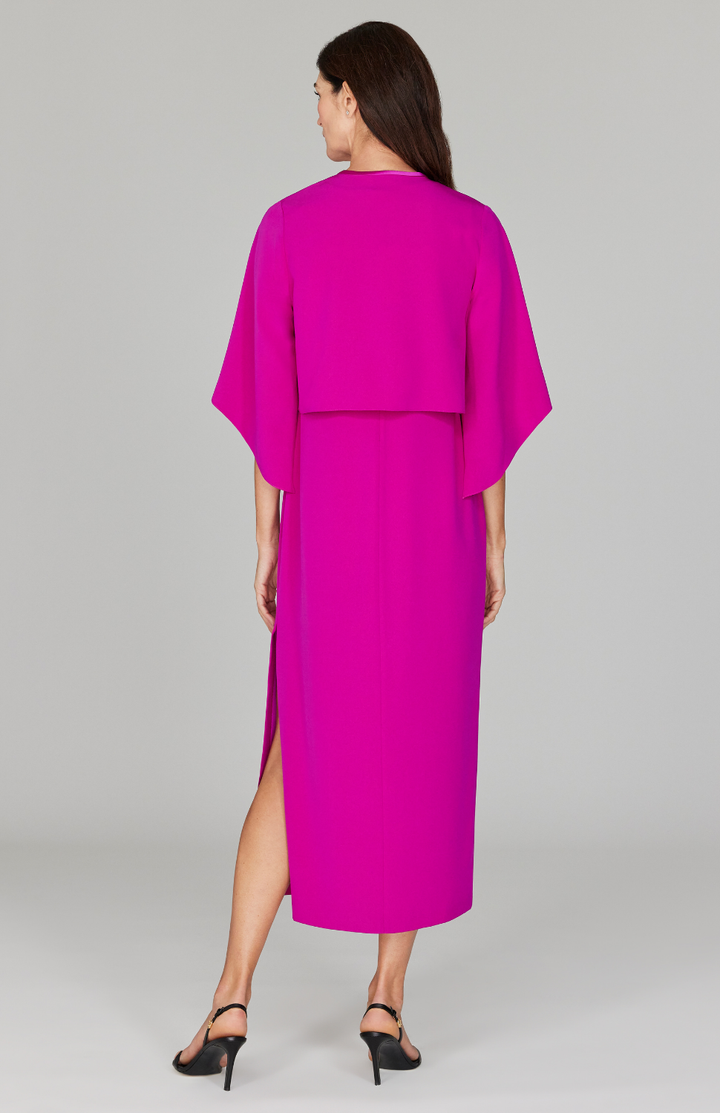 Ekaterina is 5'10" and wearing a size XS in Fuchsia.