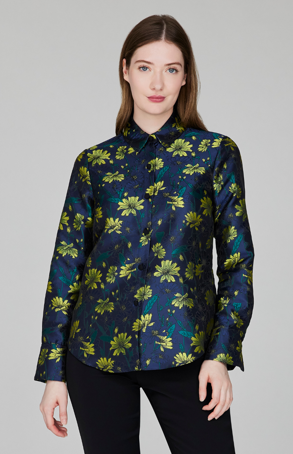 Emmanuelle is 5'9" and wearing Citrus Multi size XS.
