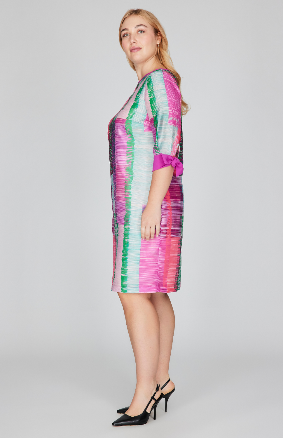 Linear Expressionist Organza 3/4 Sleeve Sheath Dress