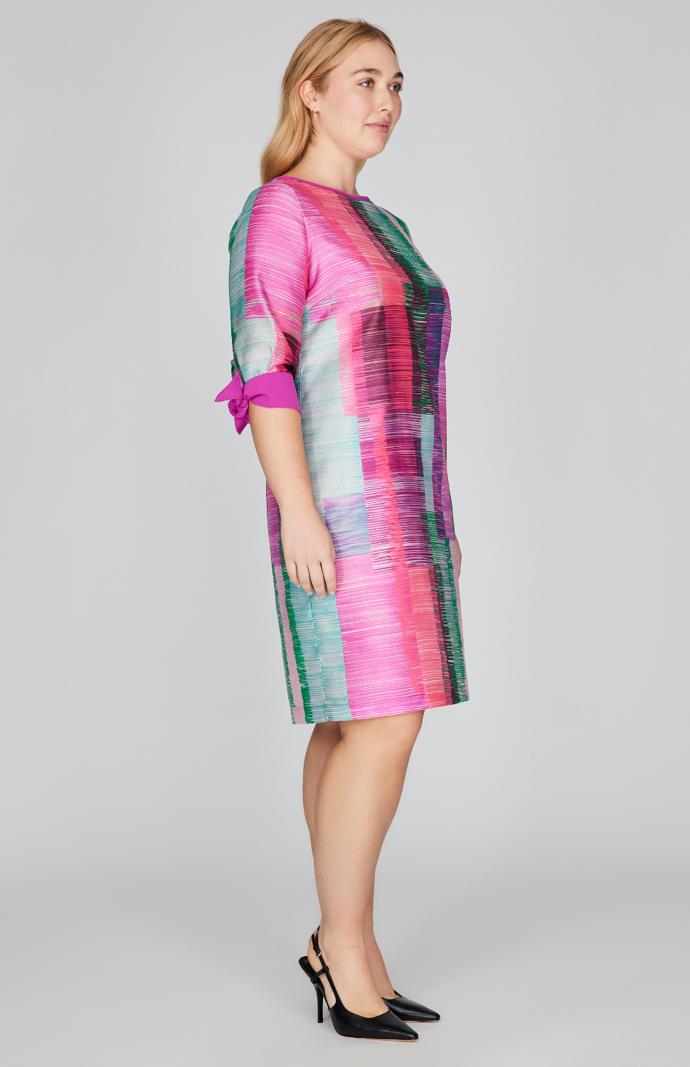 Linear Expressionist Organza 3/4 Sleeve Sheath Dress