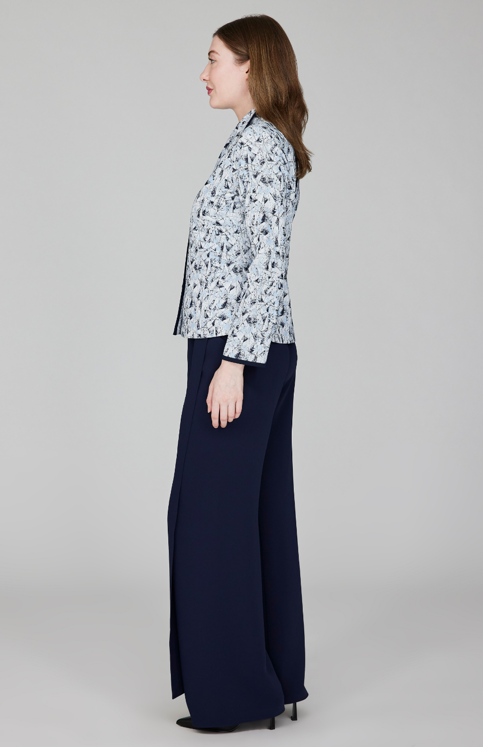 Expressionist Stretch Jacquard Wing Collar Jacket