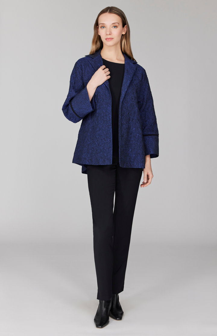 Morgan is 5' 11" and wearing Marine in size XS.