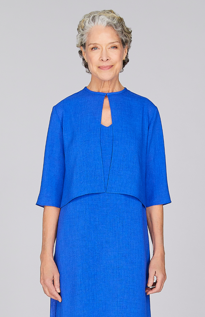 Nancy is 5'10" and wearing a size XS in Electric Blue.