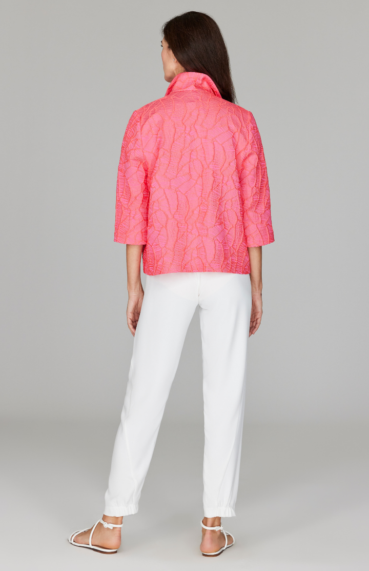 Ekaterina is 5'10" and wearing a size XS in Pink.