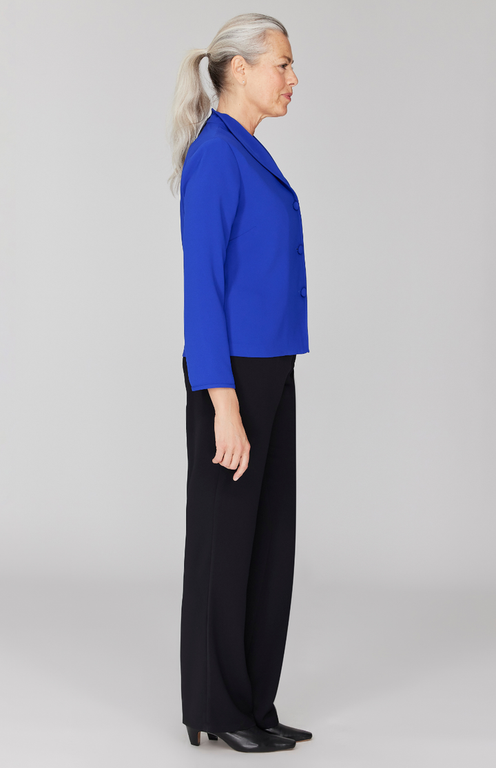 Fabienne is 5' 9" and wearing Cobalt in size XS.