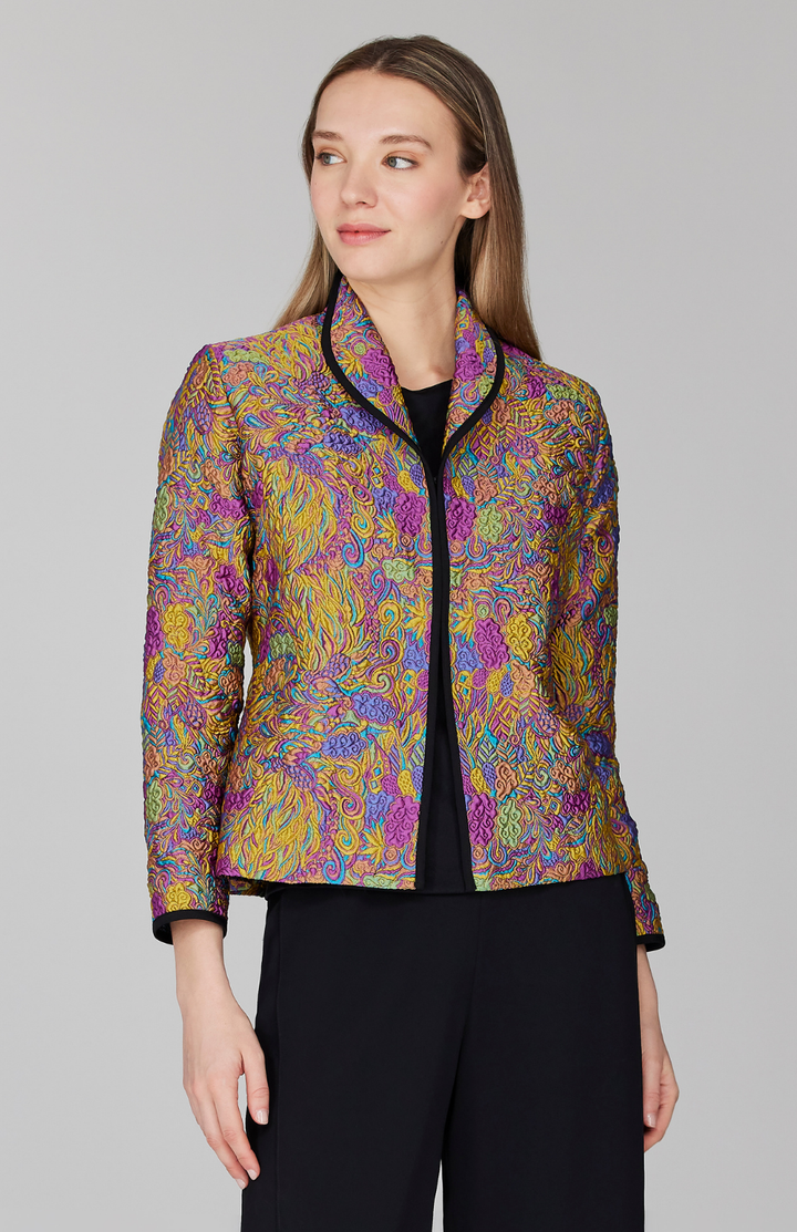 Morgan is 5' 11" and wearing Multi in size XS.