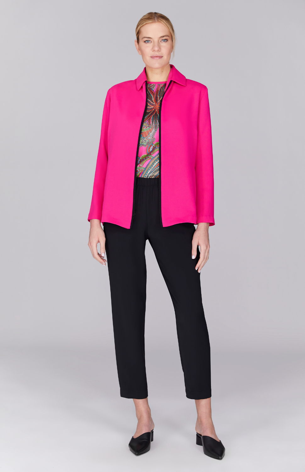 Gabby is 5’ 10" and wearing Pink in XS.