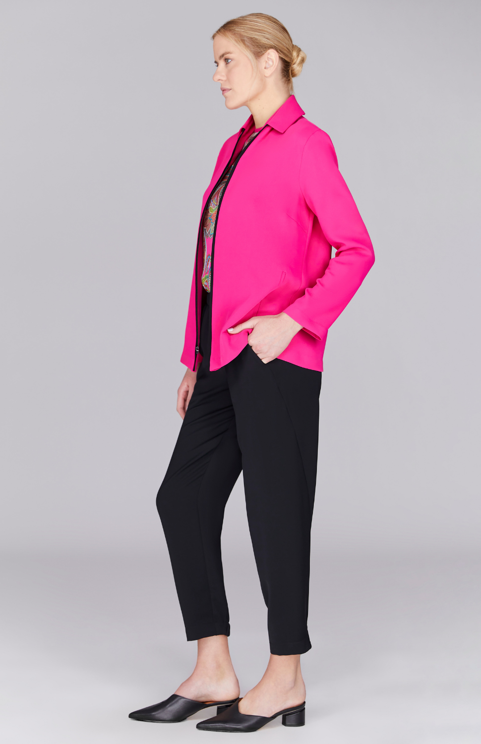 Gabby is 5’ 10" and wearing Pink in XS.