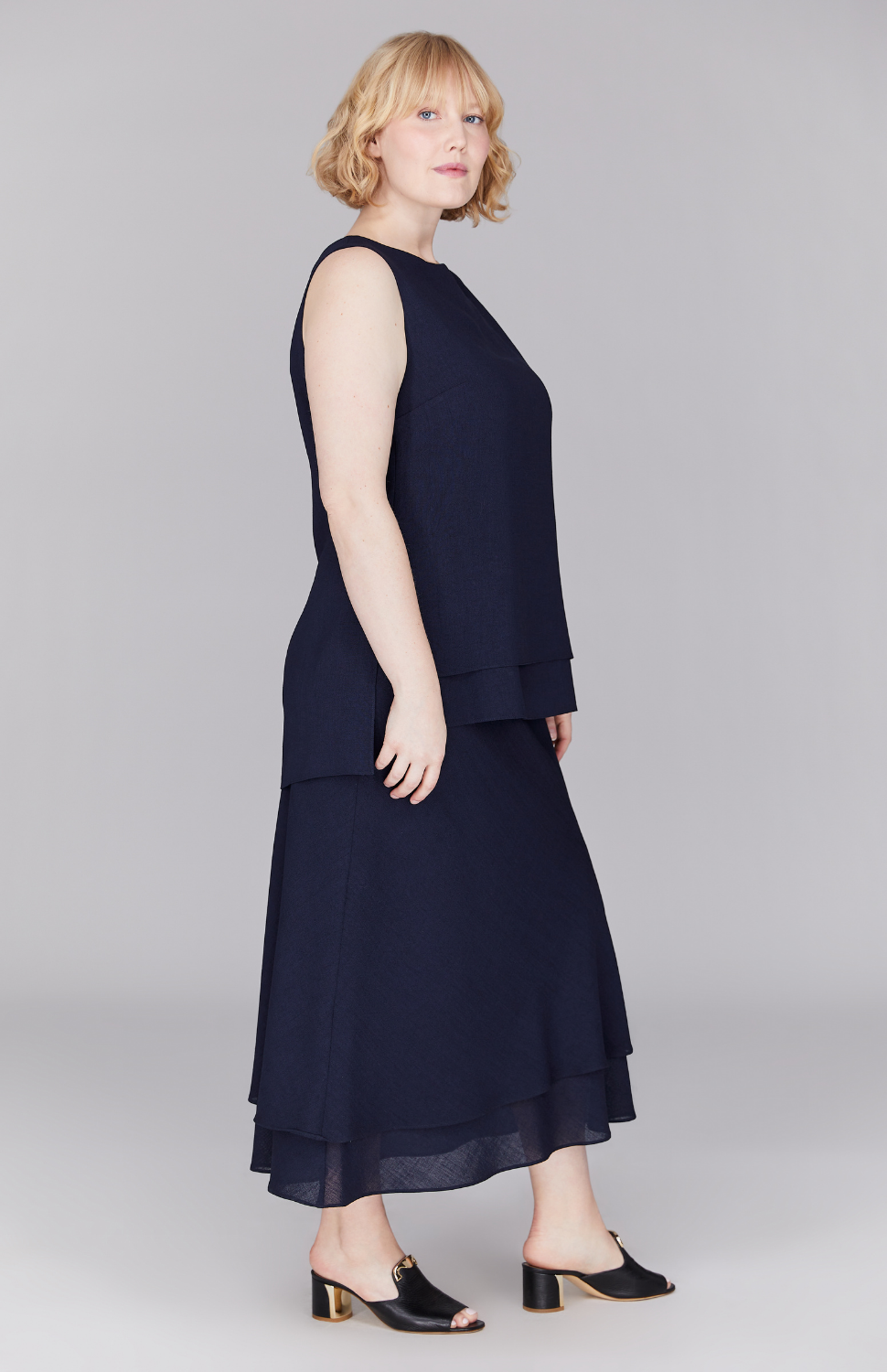 Molly is 5' 8.5" wearing Midnight in L.