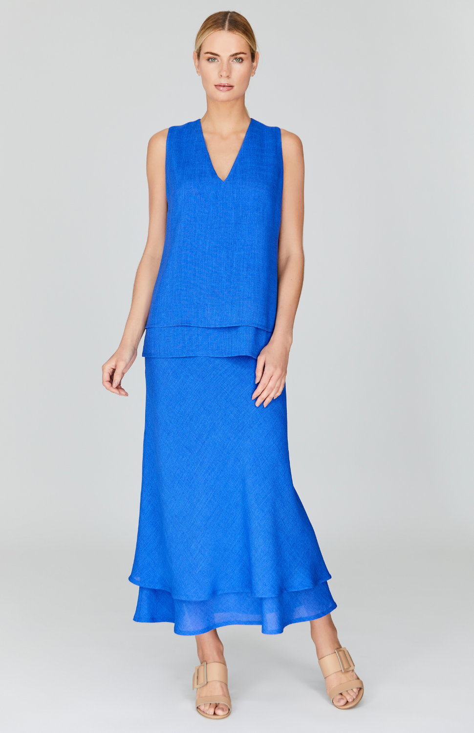 Severine is 5'10" and wearing a size XS in Electric Blue.